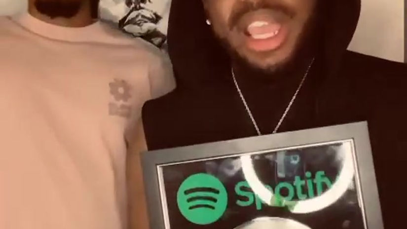 Smash Bruvas